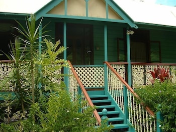 Riviera Bed and Breakfast - Tourism Cairns
