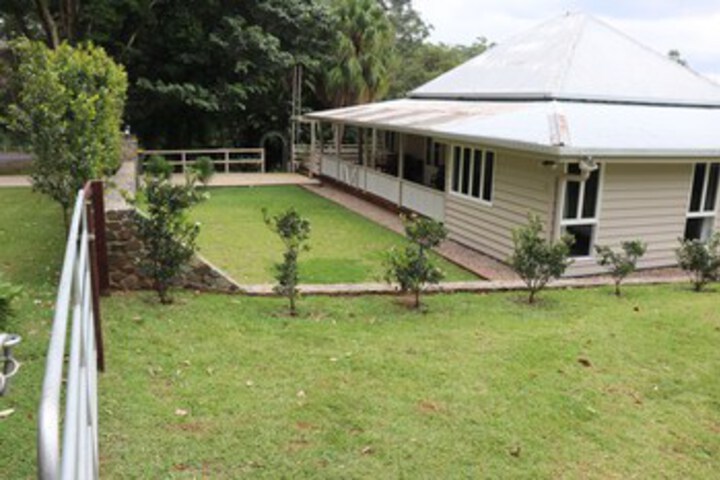 Mapleton Falls Farm House - Tourism Cairns
